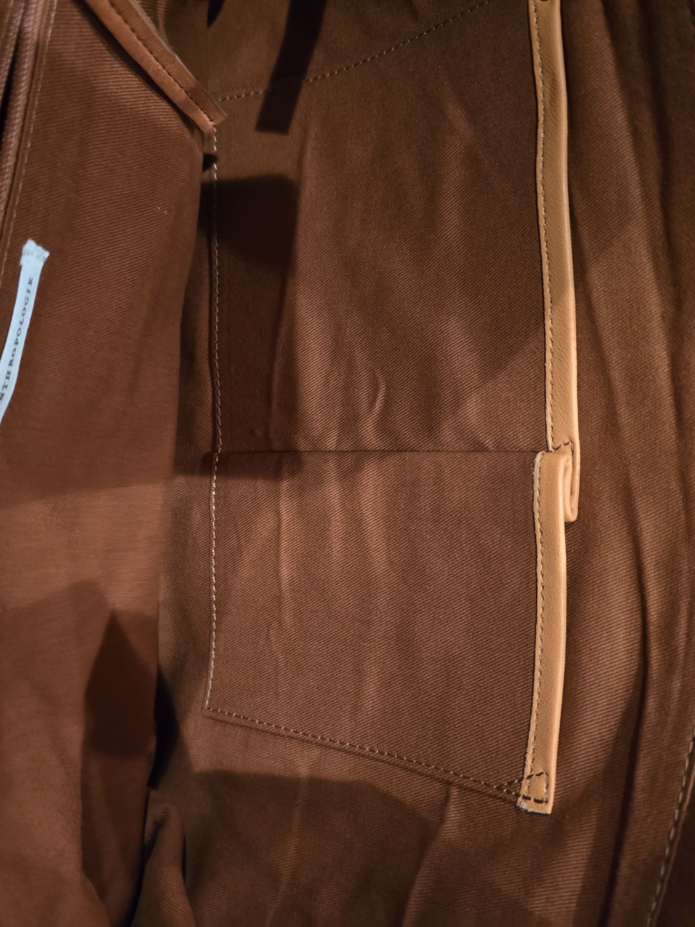 Round Leather Shoulder Bag in Cognac - Picture 9 of 12